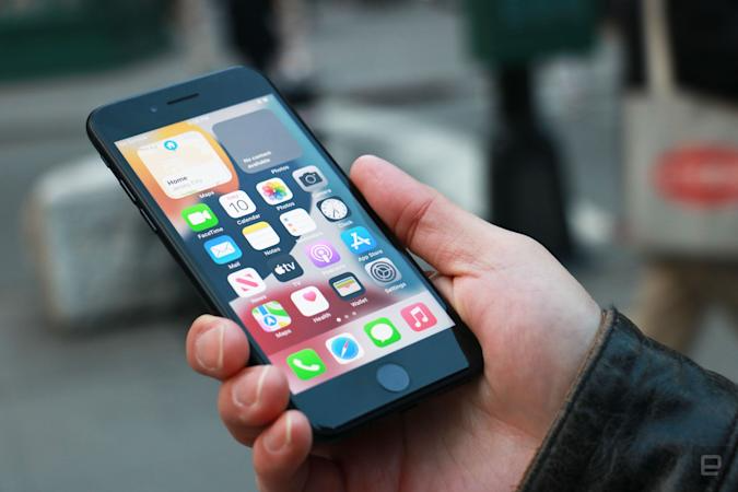 Apple iPhone SE (2020)
